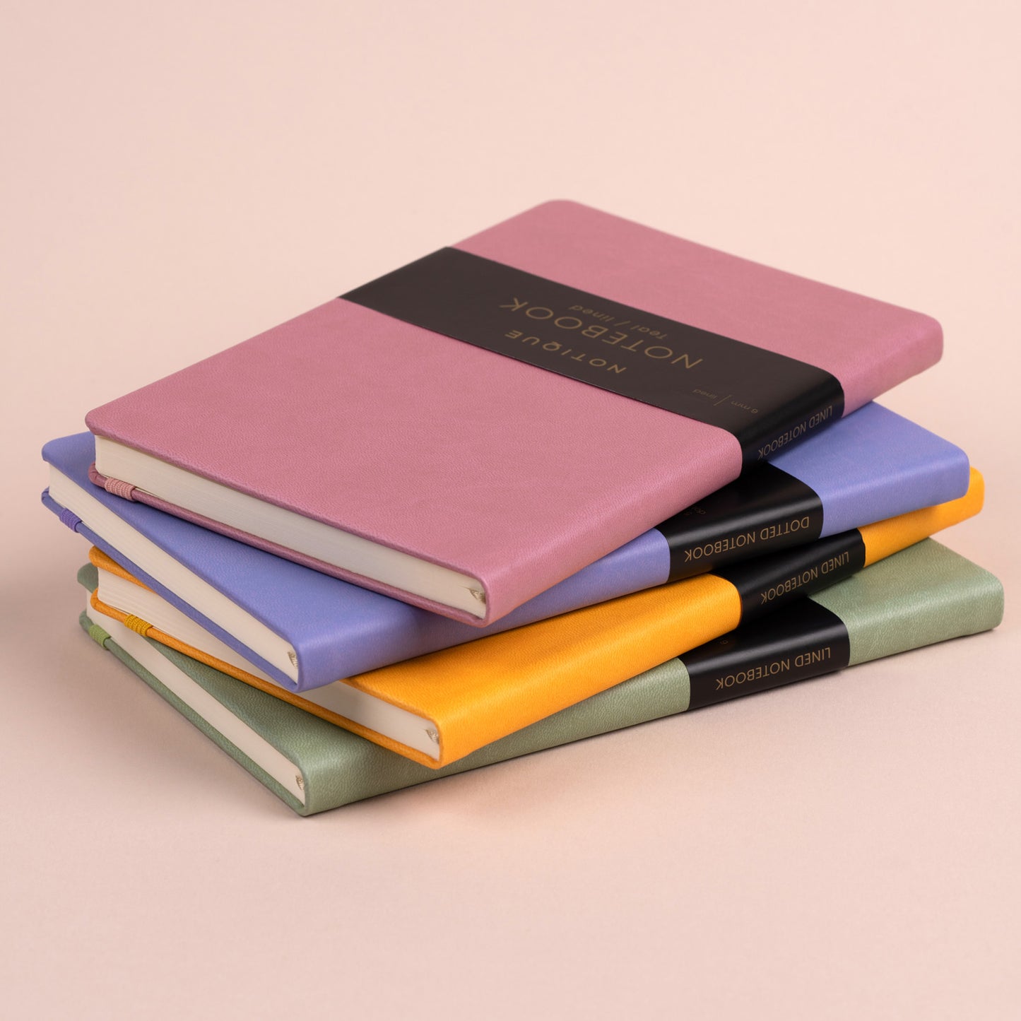Notebook Pink, dotted, 13 × 21 cm