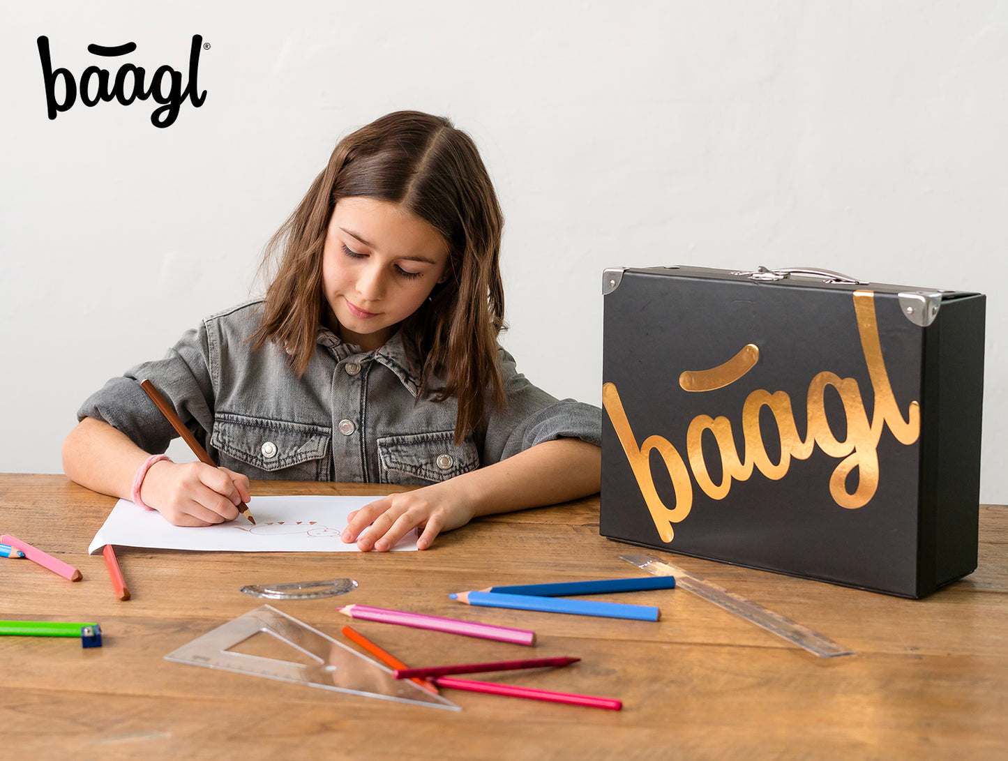 Foldable school supply box Gold