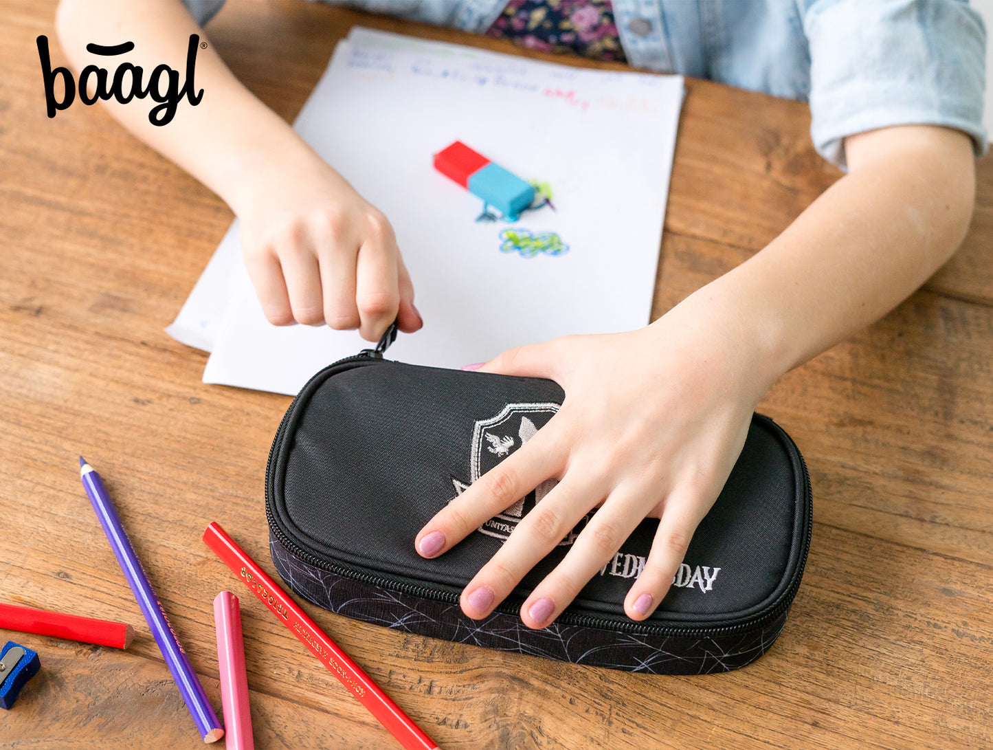 School etui Wednesday Nevermore