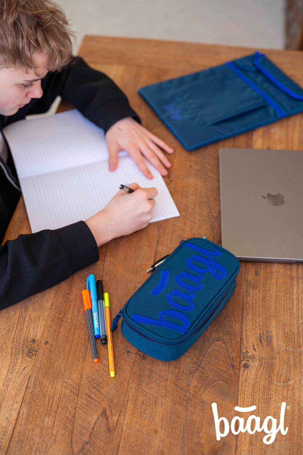 School etui Logo blue
