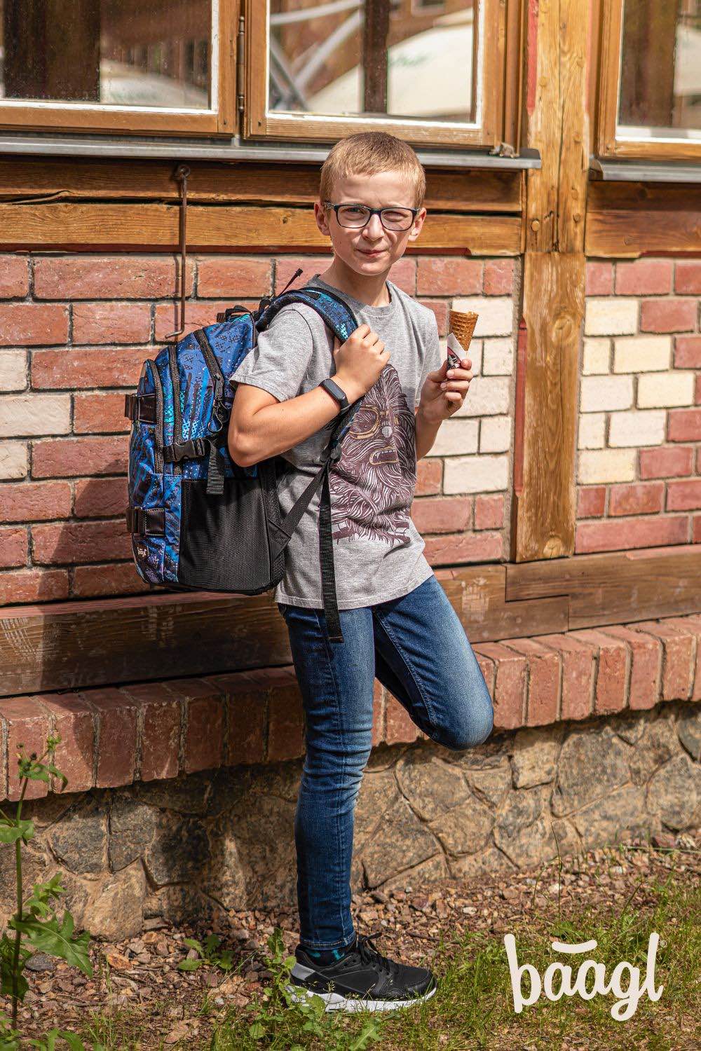 School backpack Skate Structures