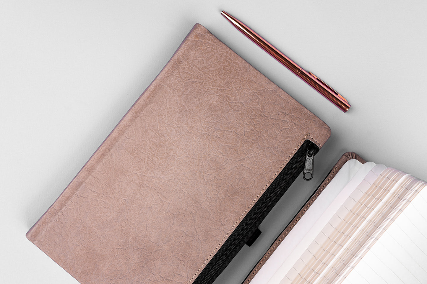 Notebook Hardy, brown, lined, 13 × 21 cm