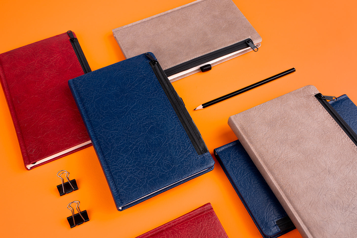 Notebook Hardy, brown, lined, 13 × 21 cm