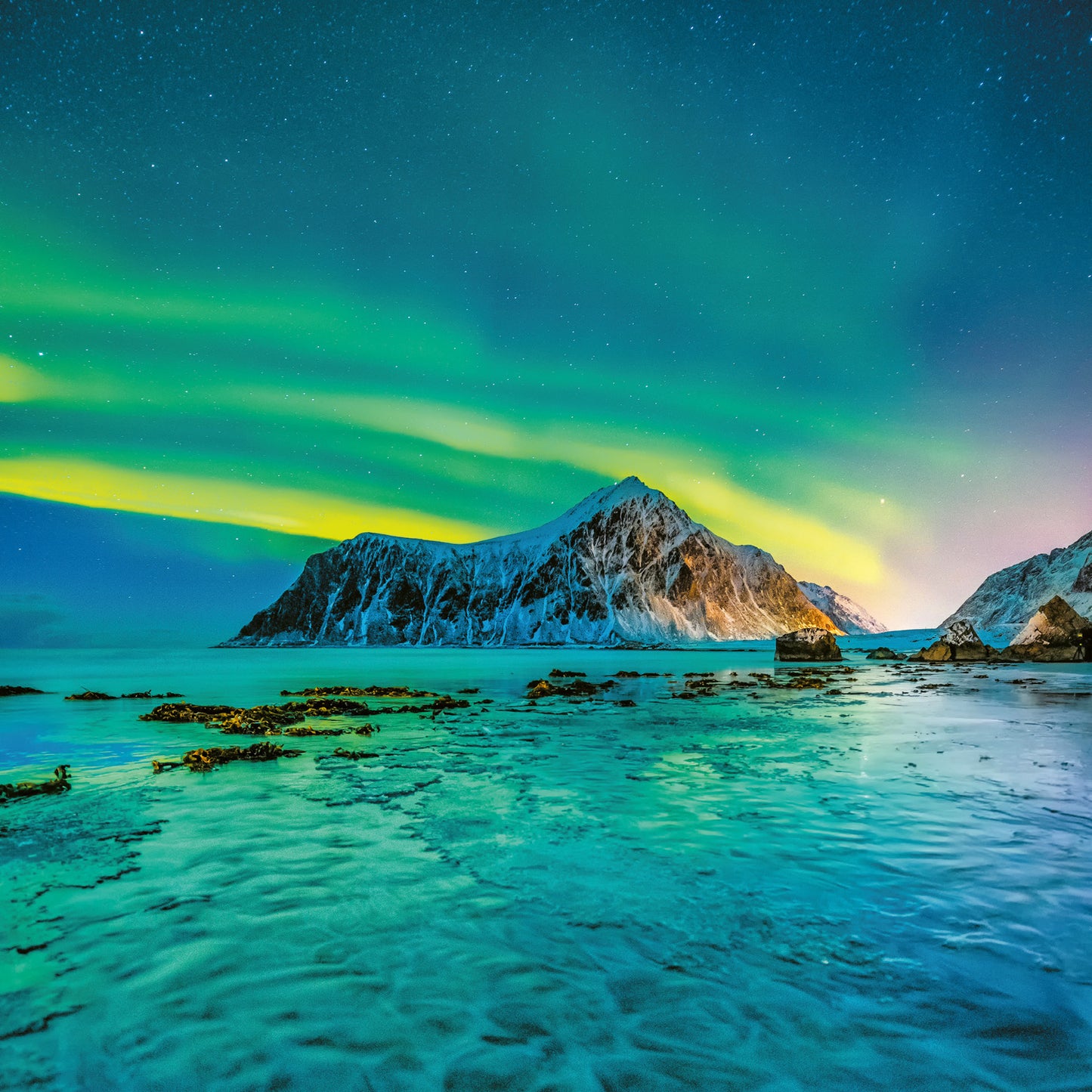 Grid calendar Aurora Borealis 2026, 30 x 30 cm