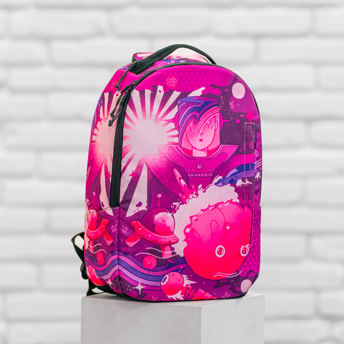 Backpack eARTh - Ufo by Mára Čmára