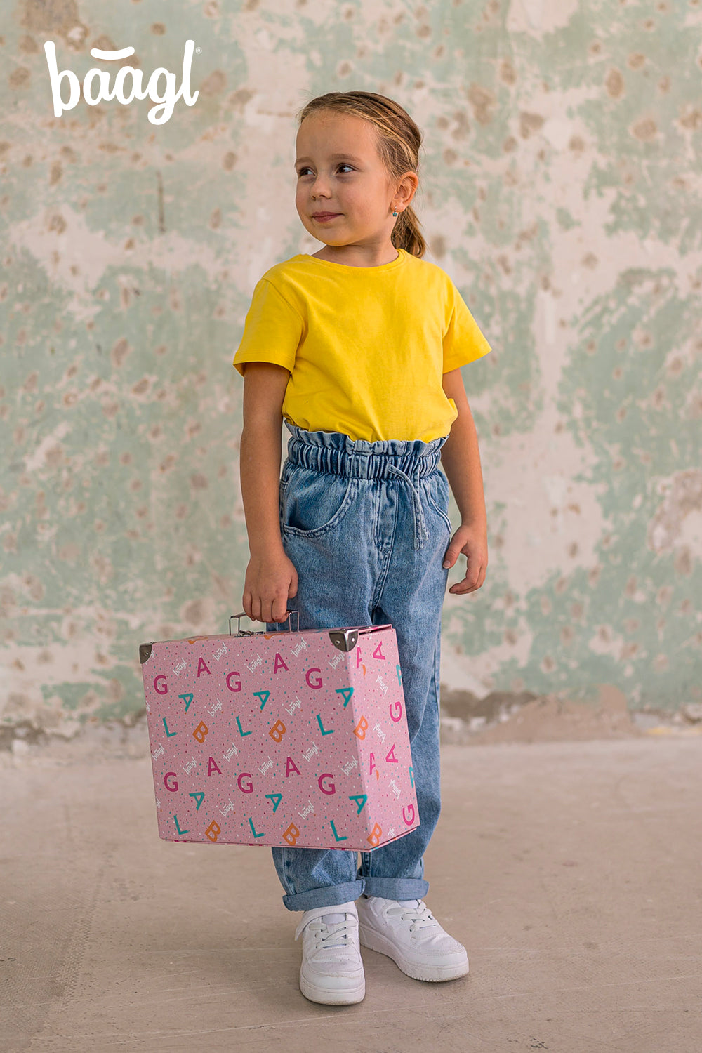 Foldable school supply box Logo - pink with ironwork