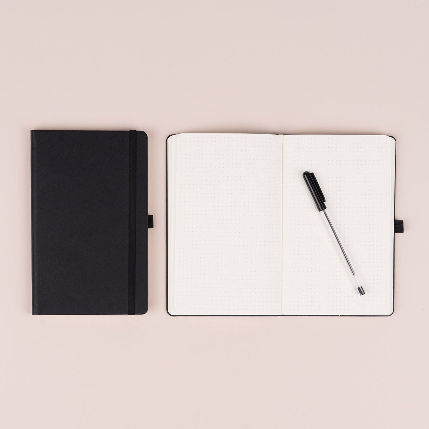 Notebook Black, dotted, 13 × 21 cm