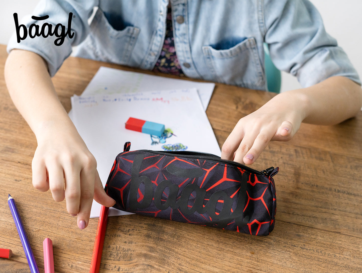 Pencil pouch Red Polygon